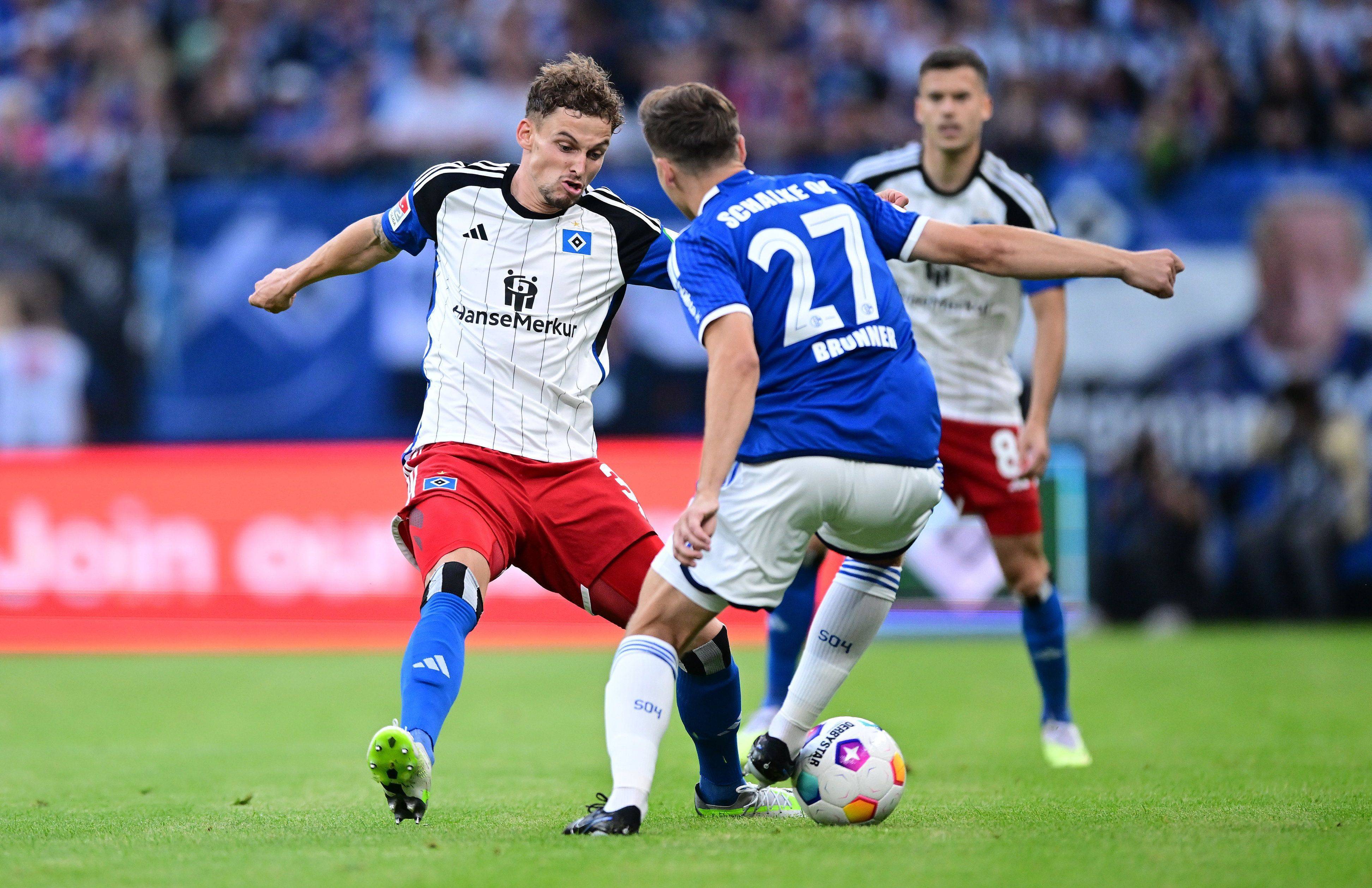 今夜德甲焦点战，圣安东尼奥马刺内部沟通，引发热议，控场能力受关注(烈火战马震撼全场)