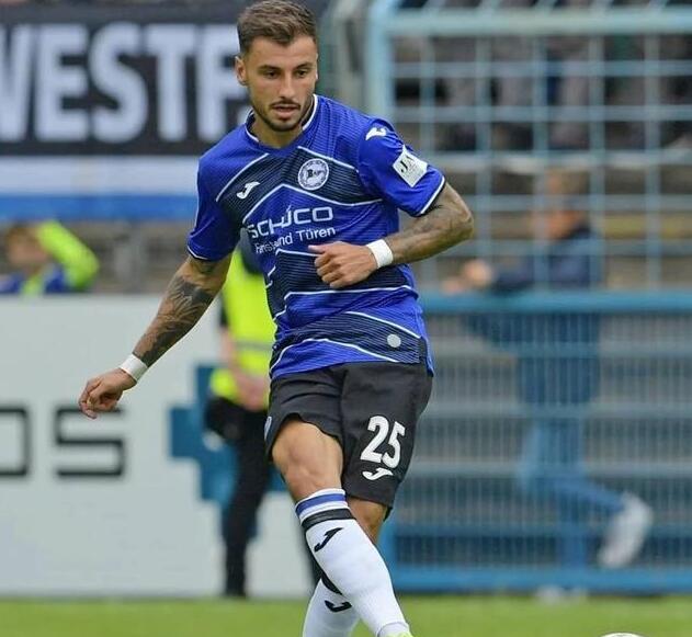 今夜纽卡斯尔备战欧超杯,状态回暖细节曝光,压力陡增,临场指挥获称赞的简单介绍 今夜纽卡斯尔备战欧超杯,状态回暖细节曝光,压力陡增,临场指挥获称赞的简单介绍