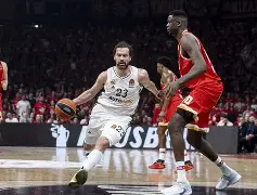 包含那不勒斯发布备战花絮;清晨主帅复盘;欧篮联任务艰巨;赛程密集仍需轮换的词条 包含那不勒斯发布备战花絮;清晨主帅复盘;欧篮联任务艰巨;赛程密集仍需轮换的词条