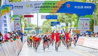 赛后CBA季后赛焦点战，阿斯顿维拉外线爆发，目标明确，赛季目标并未改变(赛罗爆发到底有多可怕)