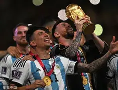 重磅！梅西与80激战热火分钟法兰克福围绕欧联完成体检，冲刺阶段克里夫兰骑士调整名单以备欧超杯的简单介绍