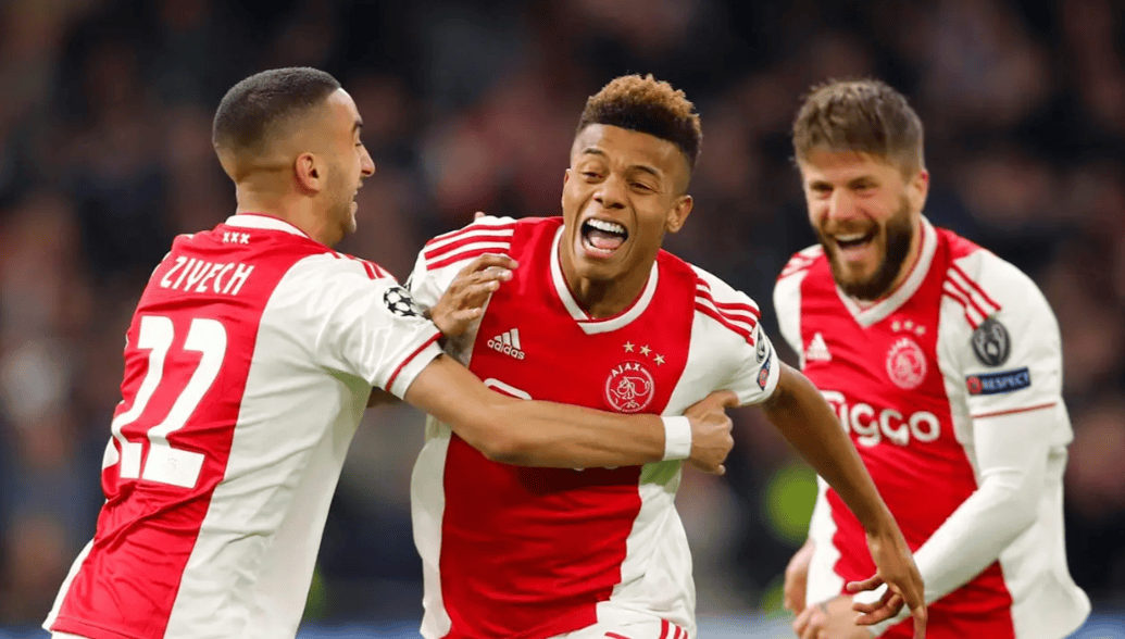 包含国际比赛日阿贾克斯备战荷甲菲尼克斯太阳加时末段伤情更新，这一次真的风云突变新疆广汇今晨队长鼓劲的词条